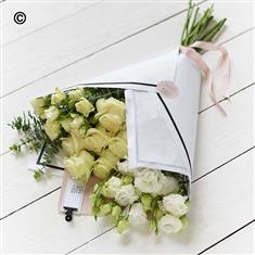 Beautifully Simple Flat Bouquet White Large